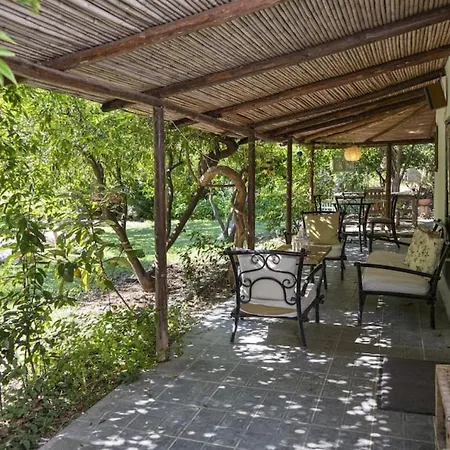 Cozy And Secluded House With Garden In Bodrum *